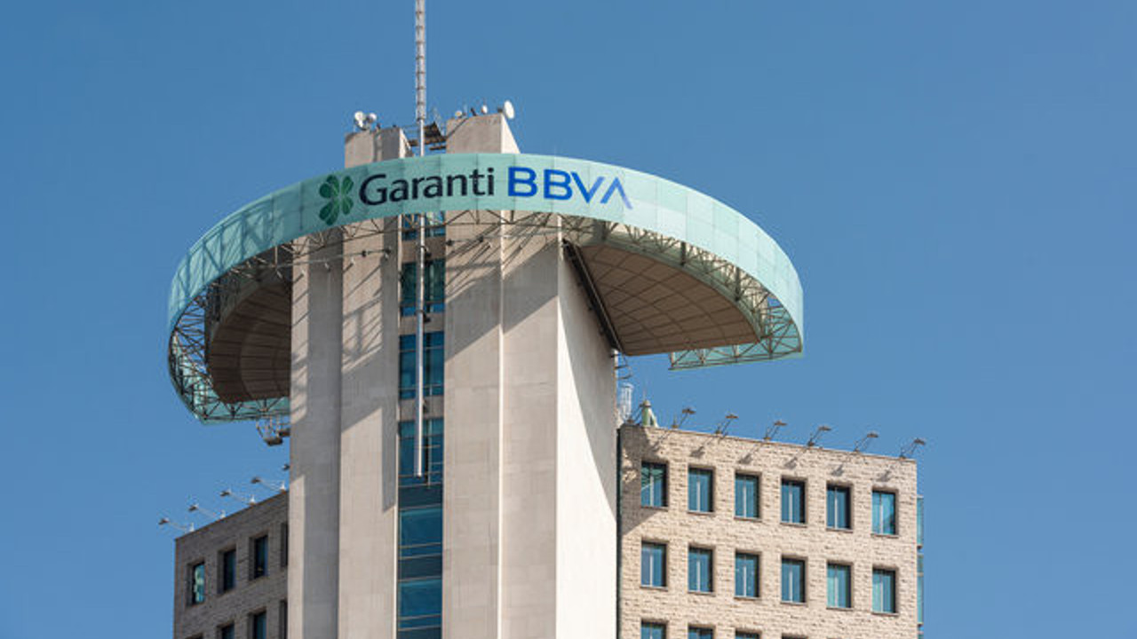 Garanti Bankası’nda 6 ayda dev kar. Bir yıllık karı altı ayda sollayıp geçti