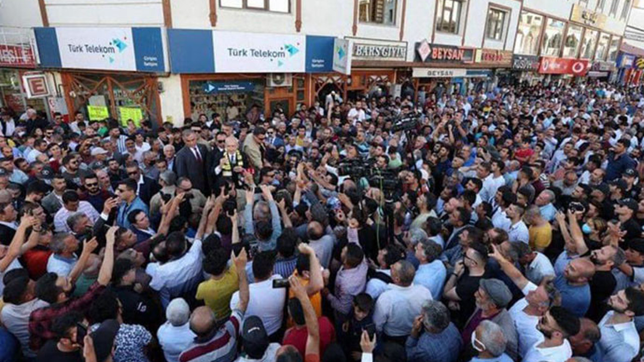 Kılıçdaroğlu’nun Ağrı gezisi mitinge dönüştü