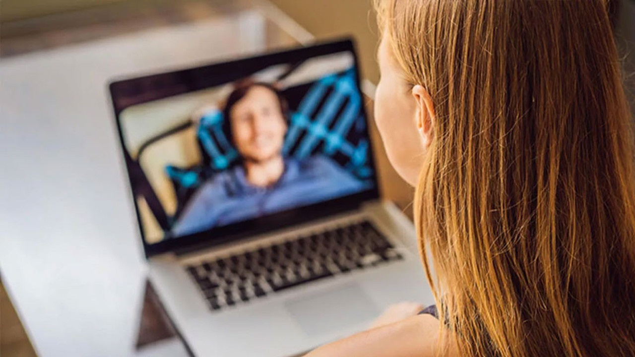 İnternetten flört edenler dikkat