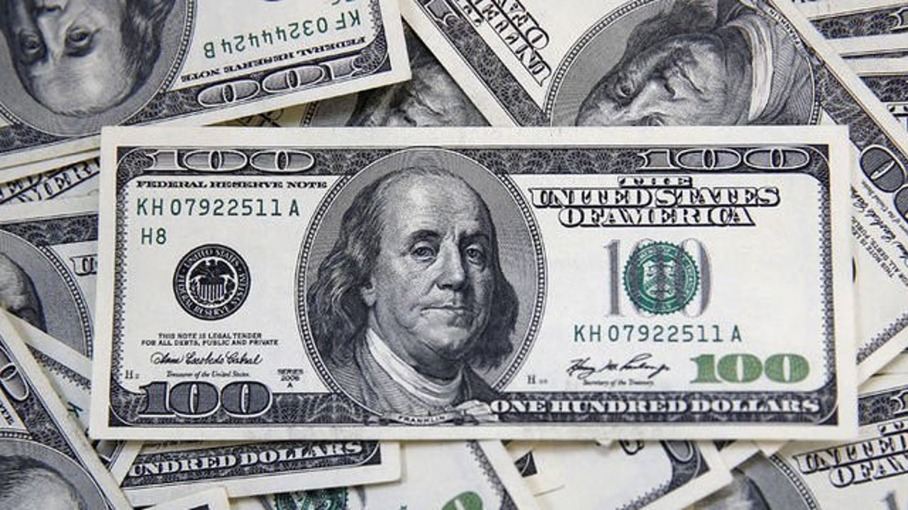 Dolarda neler oluyor önce şok düşüş yaşadı, sonra yine tırmanışa geçti