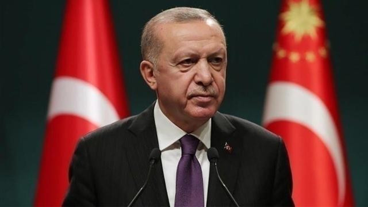 Anayasa Mahkemesi'ne 'Erdoğan üçüncü kez aday olabilir mi?' başvurusu