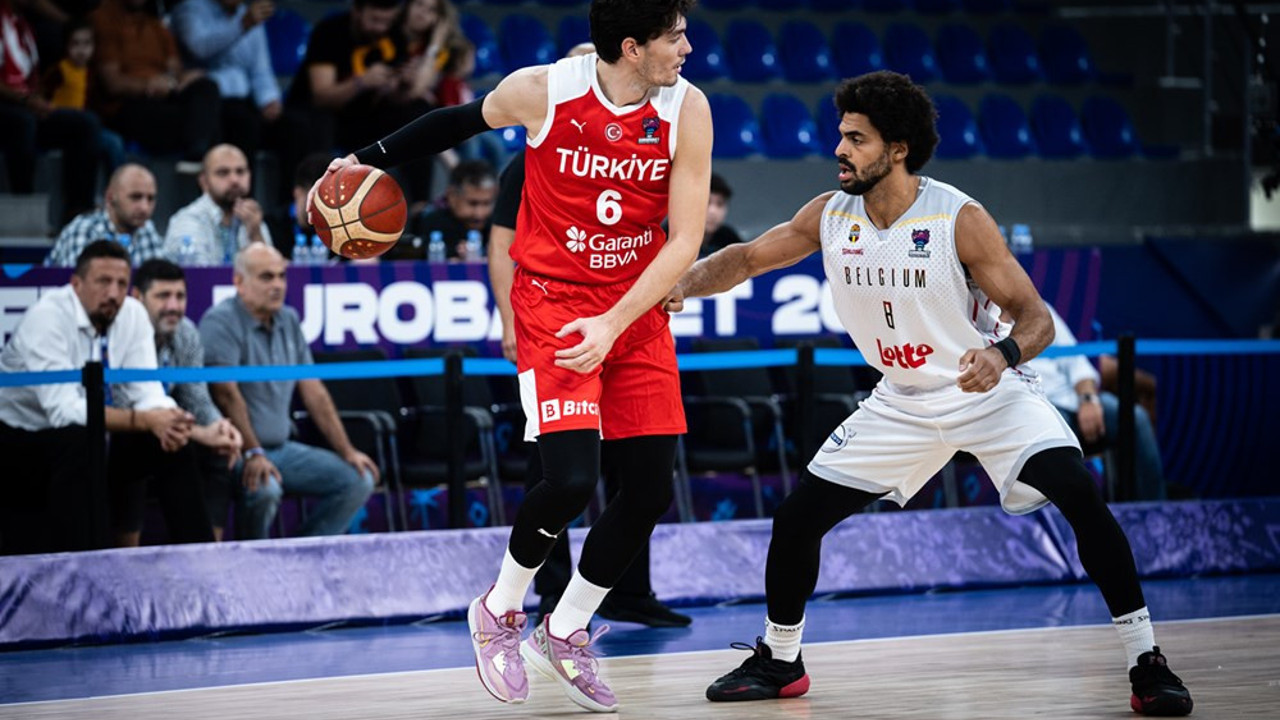 12 Dev Adam Belçika'yı güle oynaya geçti