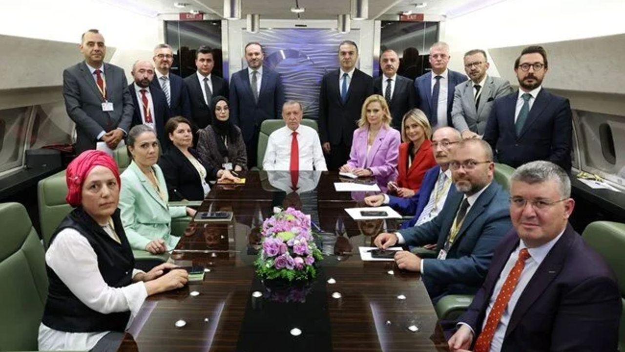 Erdoğan: Dost ülkeler sağ olsun destekliyor. Borçlanmayla Merkez Bankası güçleniyor