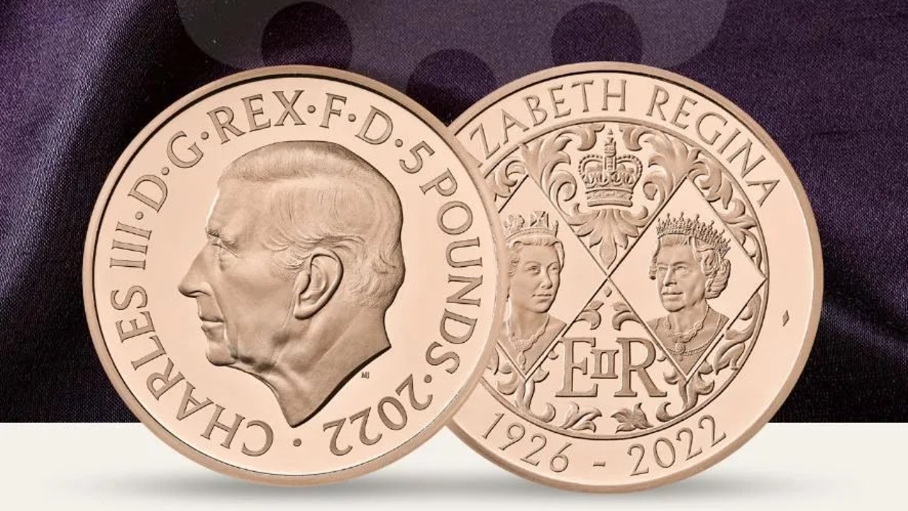 İşte İngiltere Kralı 3. Charles’ın portresinin yer aldığı ilk madeni paralar