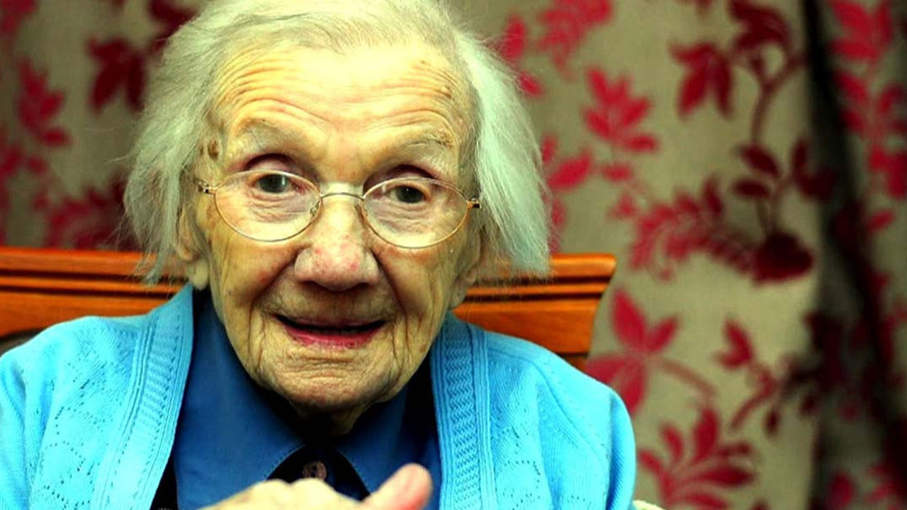 100 yaşını deviren 5 kişi uzun yaşamın sırlarını açıkladı