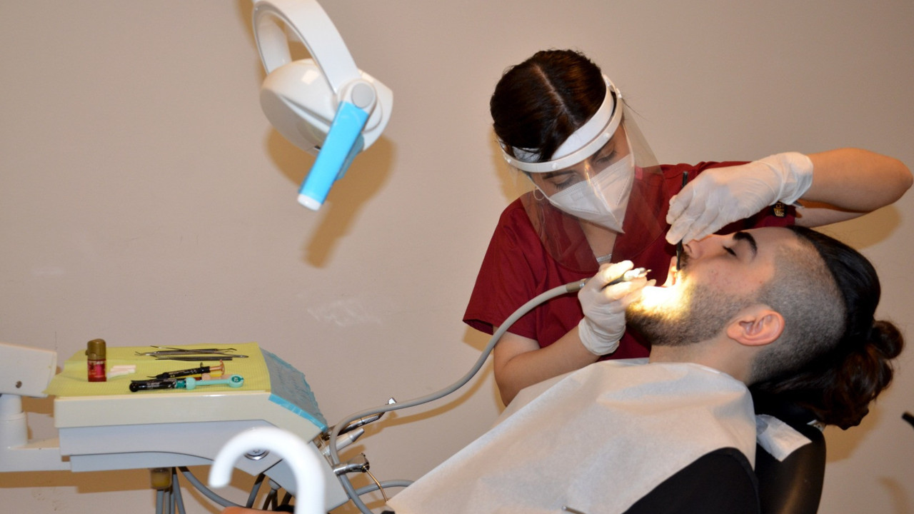 Uzmanından ağız ve diş sağlığı hakkında kritik açıklama