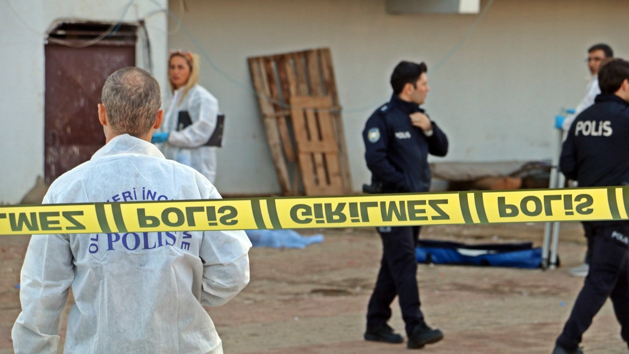 15 katlı binadan beton zemine düştü