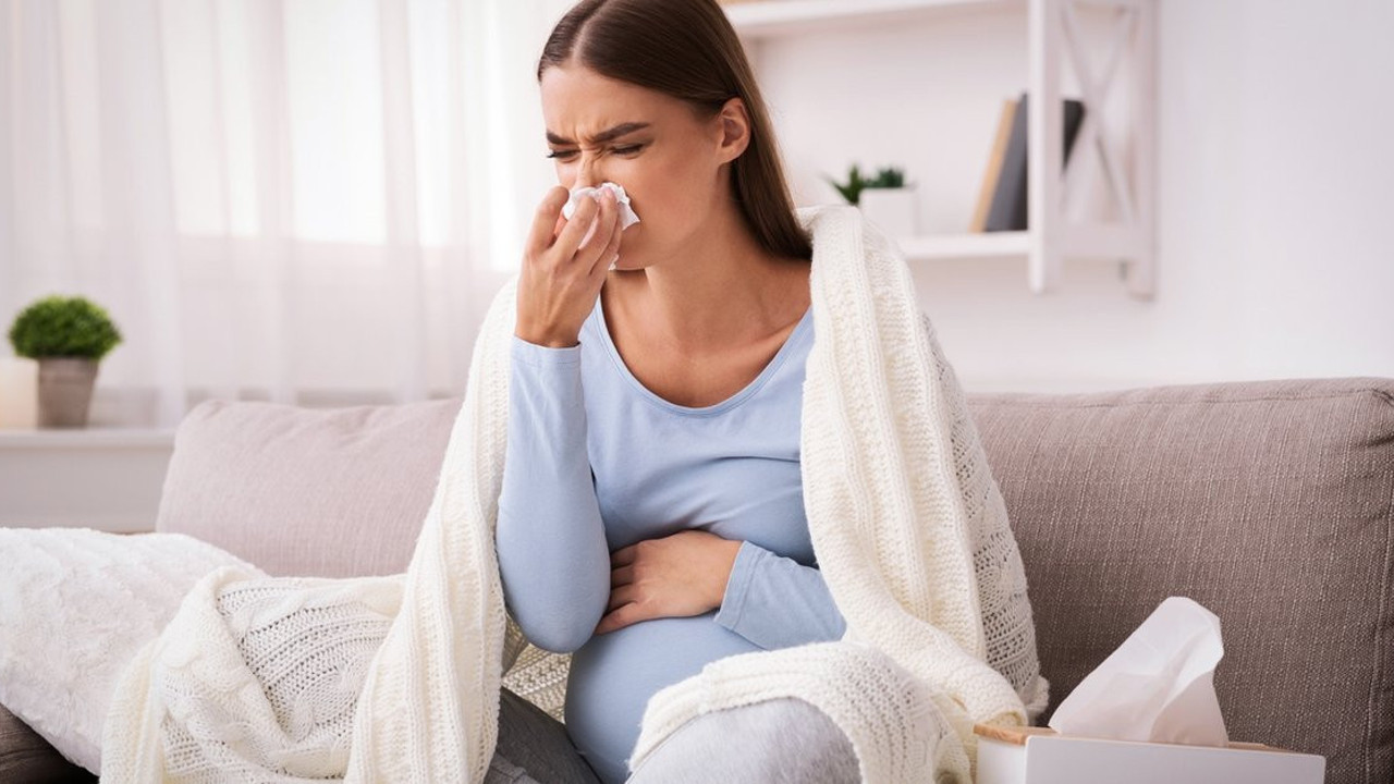 Hamilelere süper grip uyarısı. Kadın Hastalıkları ve Doğum Uzmanı açıkladı