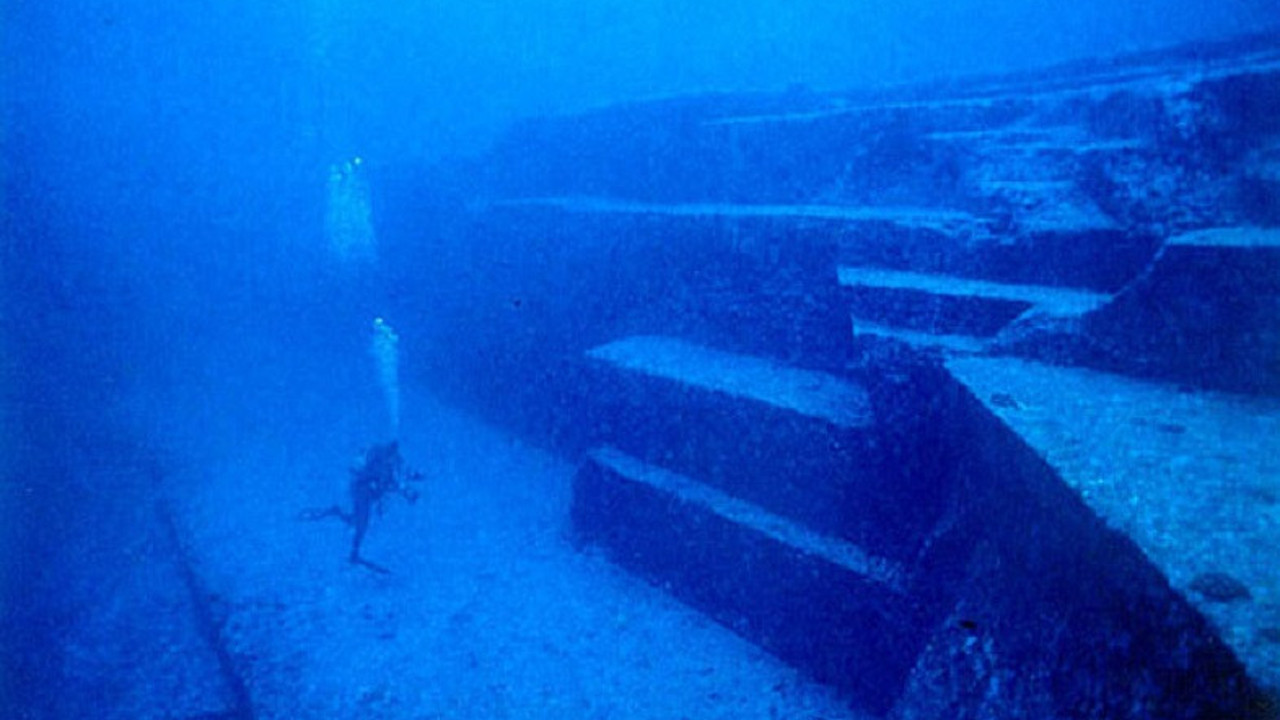Okyanusun dibinde uzaylı aranıyor. Büyük gizem çözülüyor