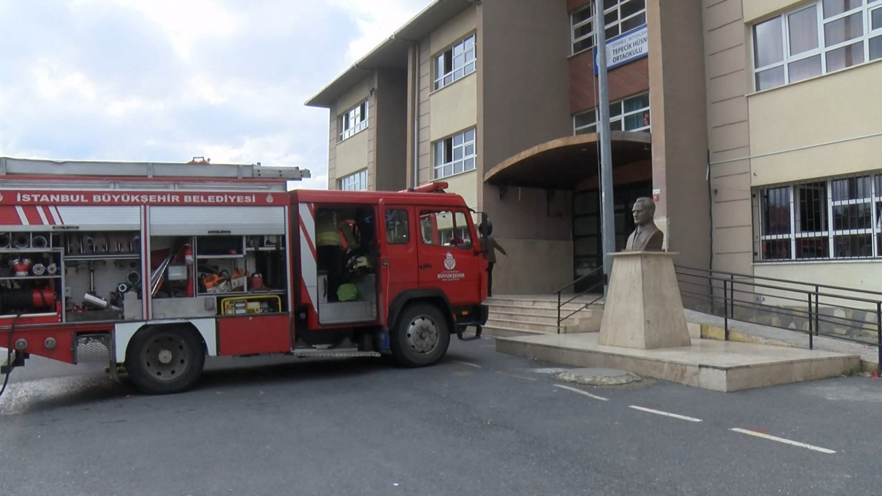 Büyükçekmece'de okulda deney tüpü patladı: 3 öğrenci yaralandı