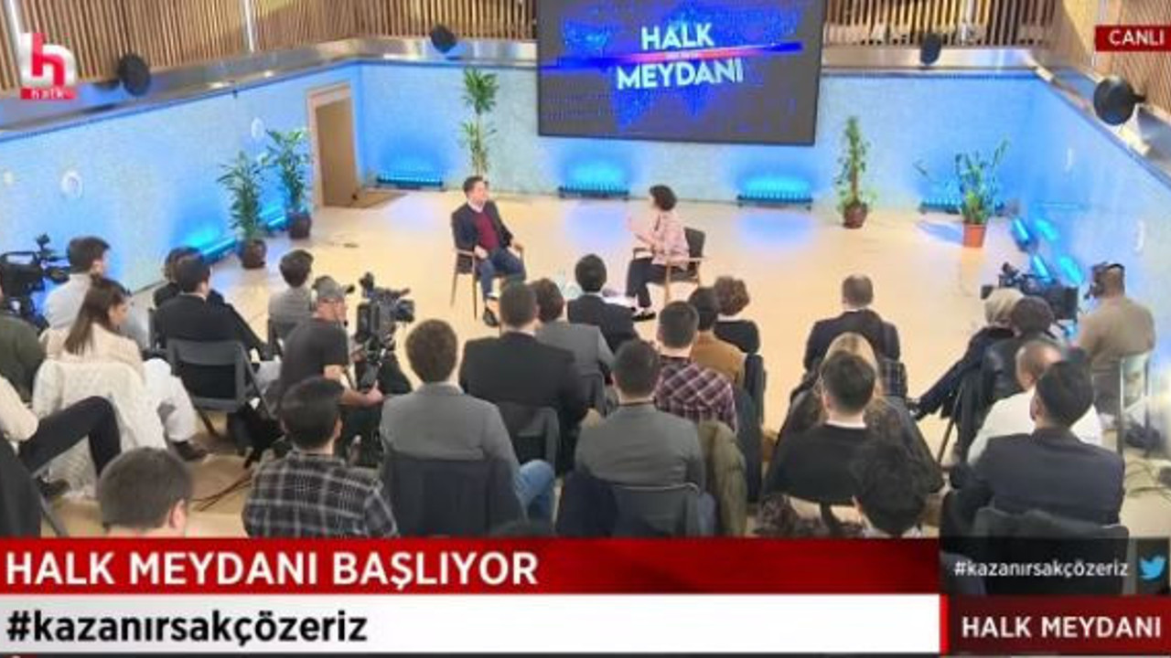 Ali Babacan havuz medyasına çıktı. Görenler kahkahayı bastı