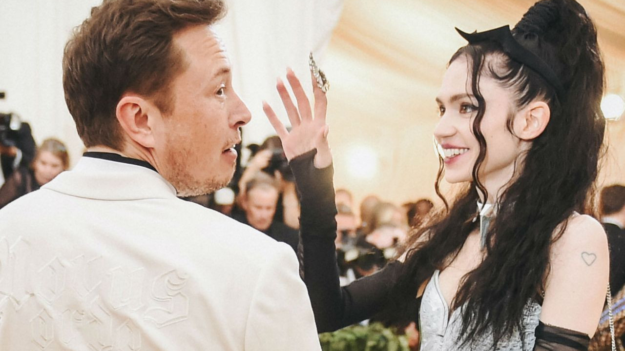 Elon Musk'ın eski sevgilisi ve 2 çocuğunun annesinin fotoğrafları olay oldu.