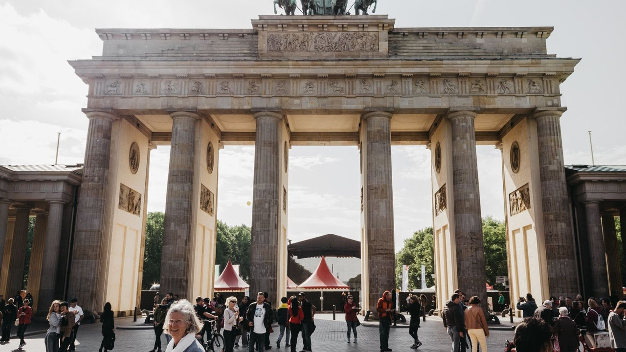 Almanya'da işsiz sayısı kasımda arttı