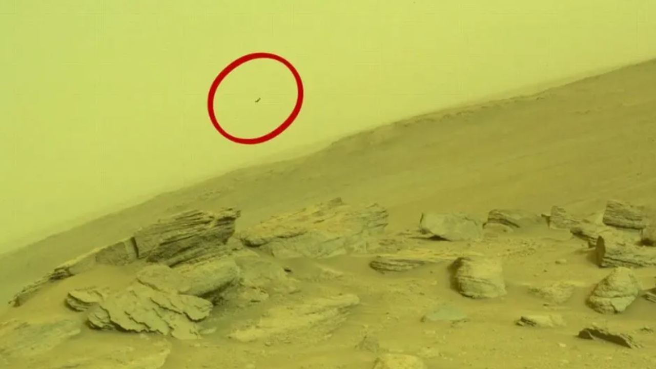 Mars'tan gelen yeni fotoğrafta görülen cismin sırrı çözüldü. NASA’daki herkes görünce heyecanlanmıştı