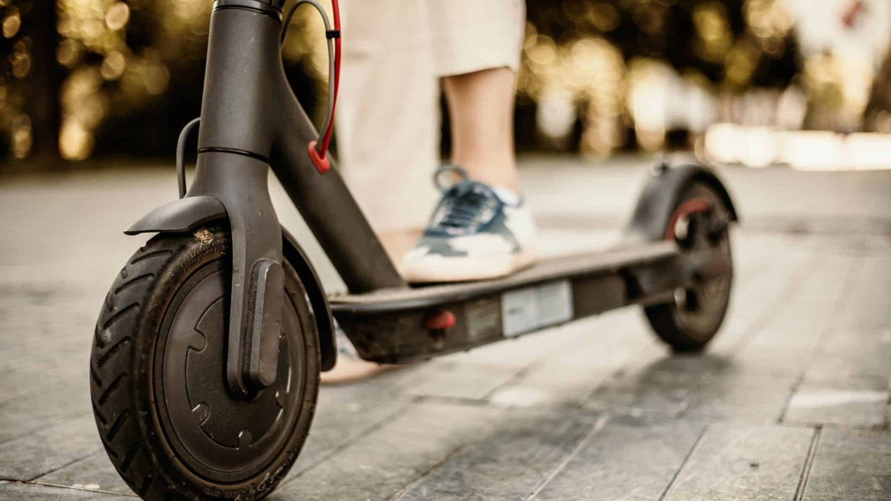 İstanbul'da elektrikli scooterlara hız sınırı düşürüldü
