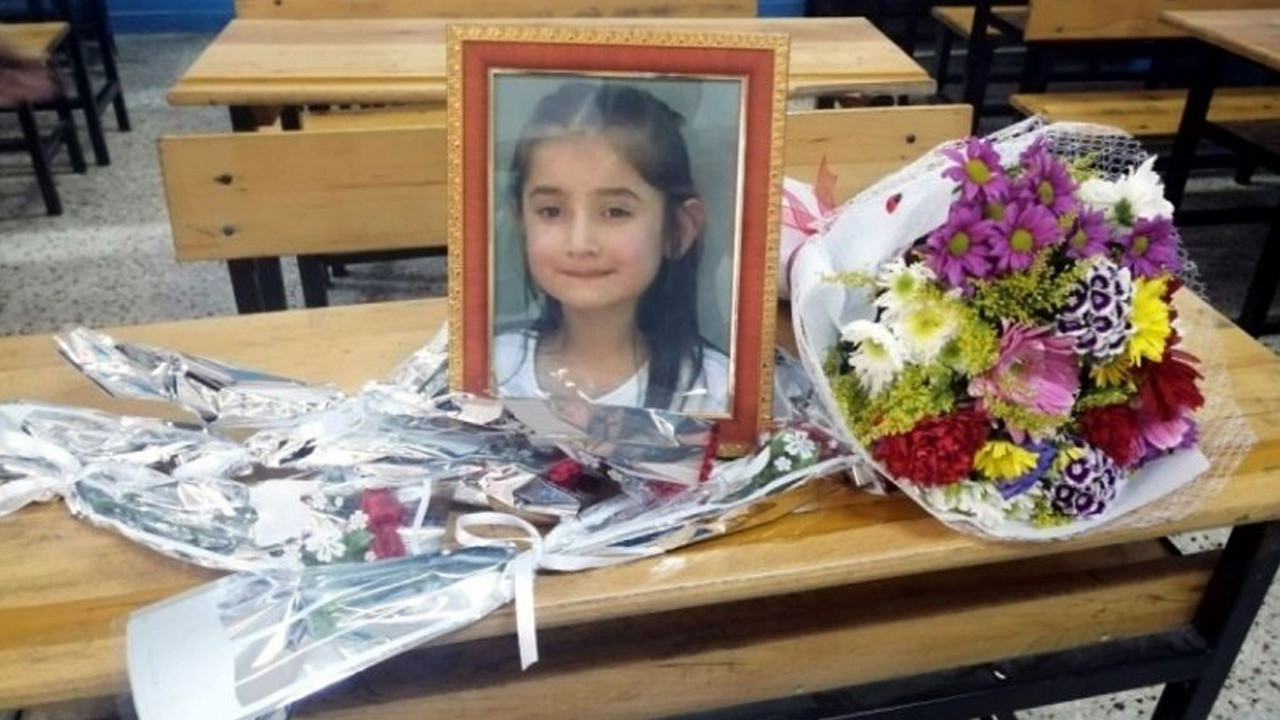 Okul bahçesinde hayatını kaybeden Eylül'ün davasında okul müdürüne hapis cezası