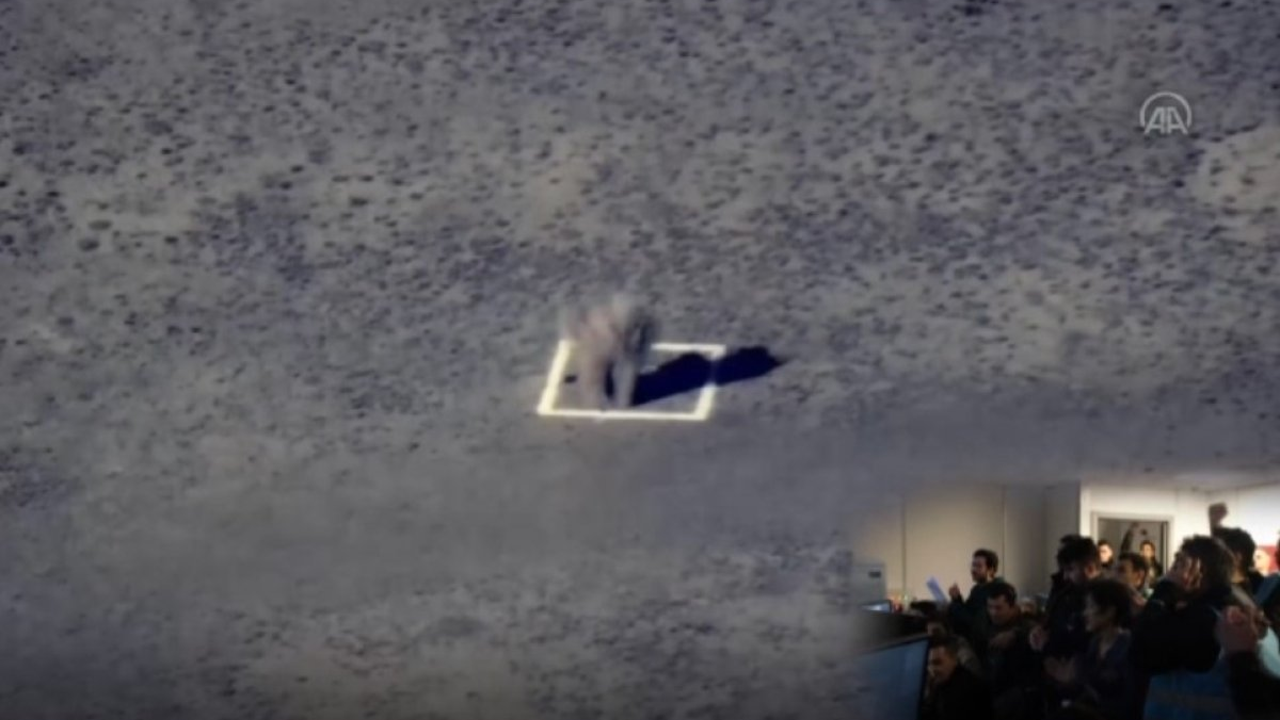 Bayraktar AKINCI TOLUN bomba ile 30 kilometredeki hedefini tam isabetle vurdu