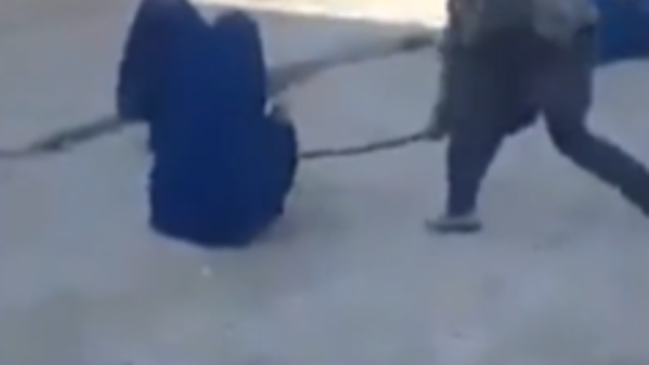 Taliban’a gidip röportaj yapan liboşlar bunu da görsün: 15 kadını kırbaçladılar