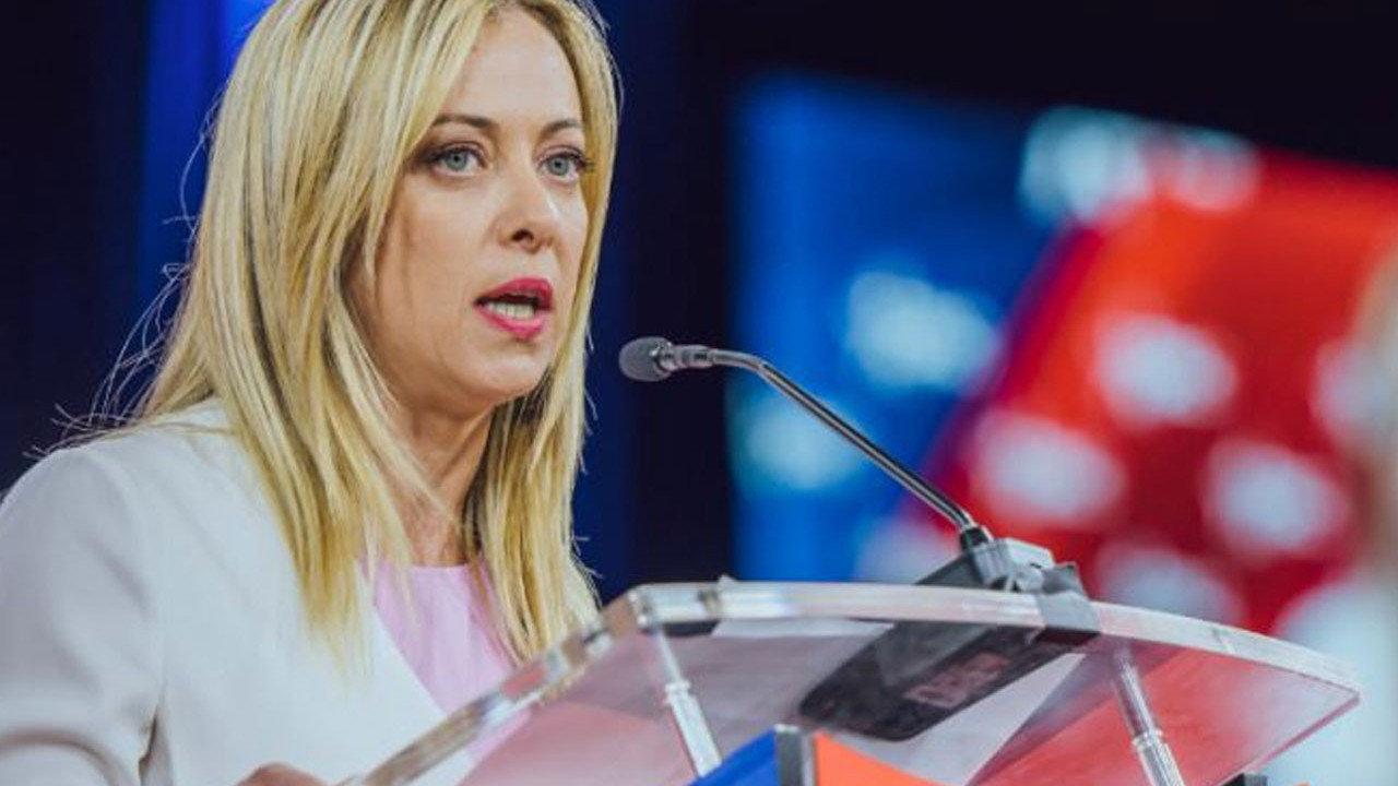 İtalya Başbakanı: Akdeniz'de gücümüzü artıracağız