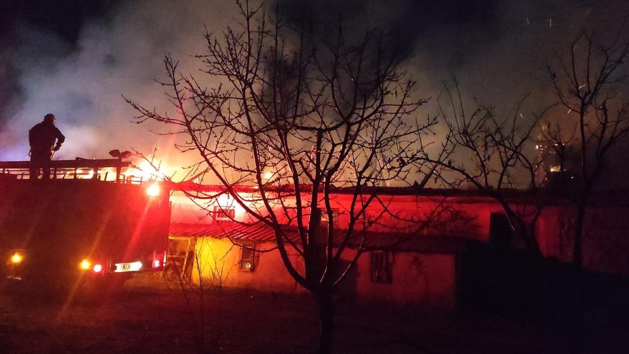 Depoda korkutan yangın (05 Aralık 2022)