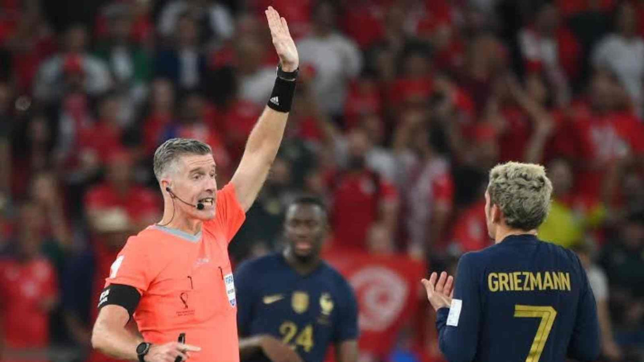 FIFA'dan Dünya şampiyonu Fransa'ya büyük şok