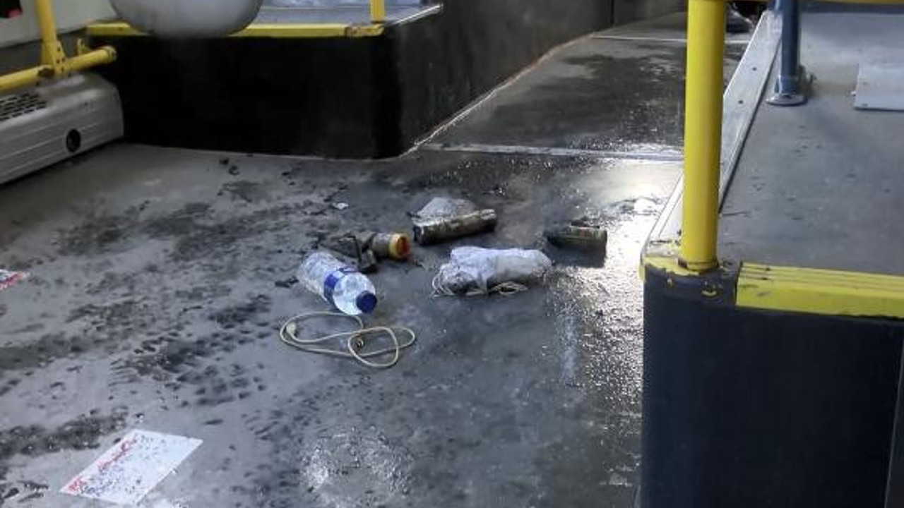 Fatih'te İETT otobüsünde 'meşale' paniği (06 Aralık 2022)