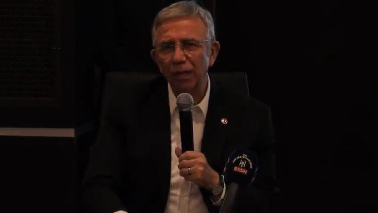 Mansur Yavaş cumhurbaşkanı adaylığı sorusunu yanıtladı. Salonda alkışlar koptu