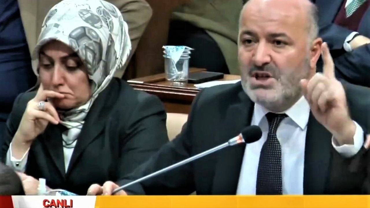 Nikah salonlarına yüzde 200’lere varan zam yapan AKP’li belediyeden yeni evleneceklere tavsiye: Pahalı geliyorsa dışarıdan daha uygun bir salon kiralayabilirler