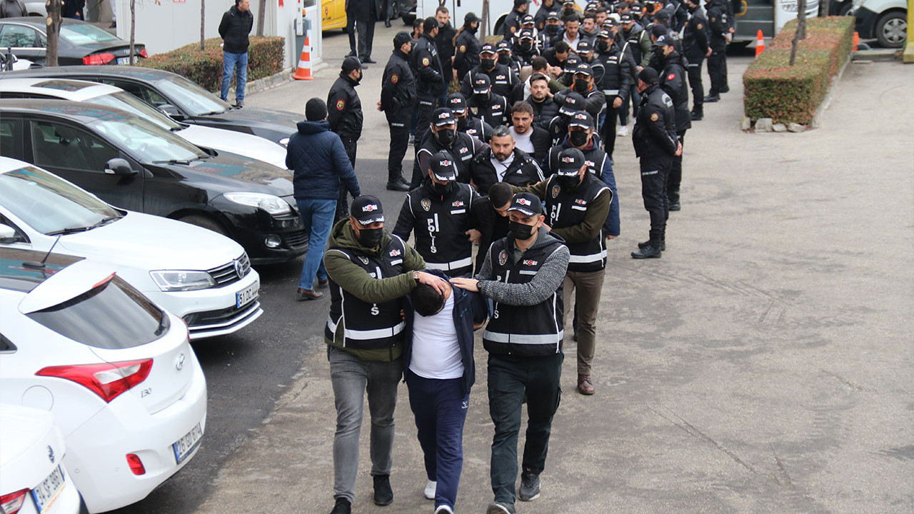 Silindir Operasyonu’nda yakalanan 30 şüpheliden 18’i adliyeye sevk edildi