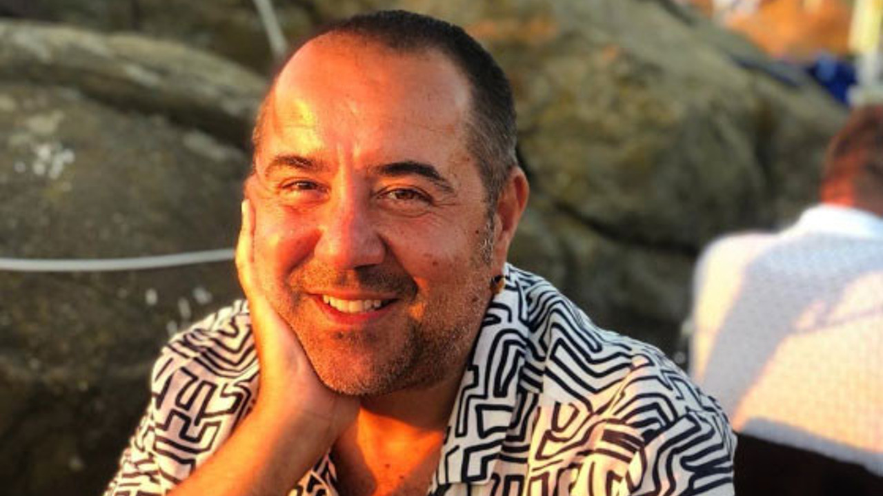 Ata Demirer rengini belli etti. Dünya Kupası'nda tuttuğu takım ortaya çıktı