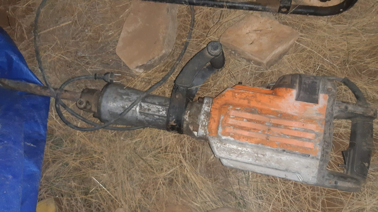 Kaçak kazı yapan 4 kişi yakalandı (11 Aralık 2022)