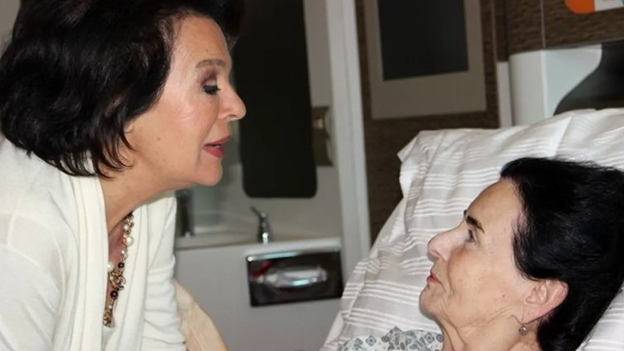 Hülya Koçyiğit'in Fatma Girik'siz buruk yaş günü. Aynı gün doğmuşlardı