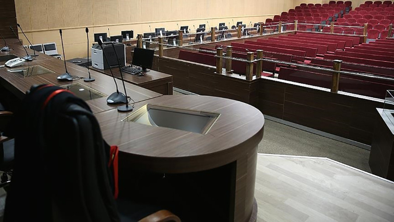 Sağlık çalışanlarına hakarete 15 yıl hapsi istendi