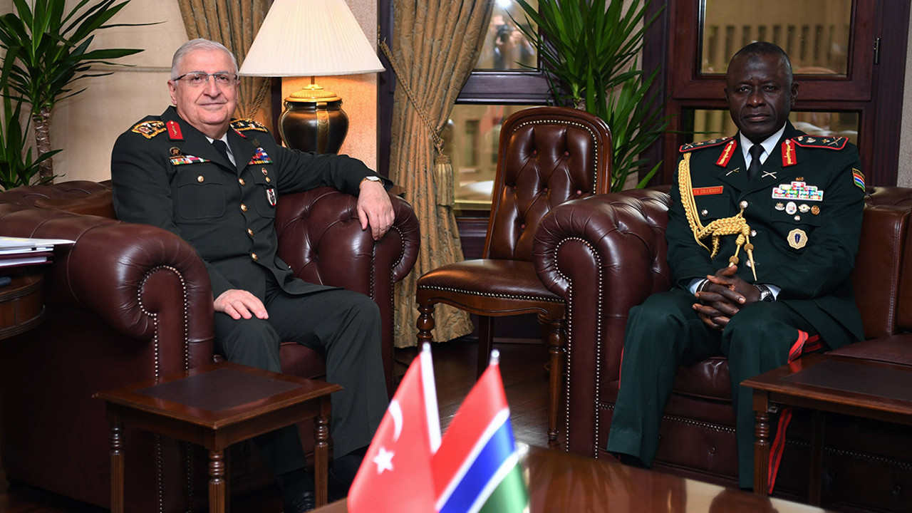 Güler, Gambiyalı mevkidaşı Drammeh ile görüştü