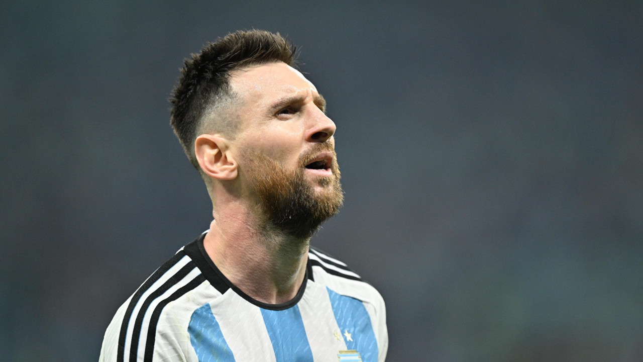 Messi Hırvatistan'a golünü attı, tarihe geçti
