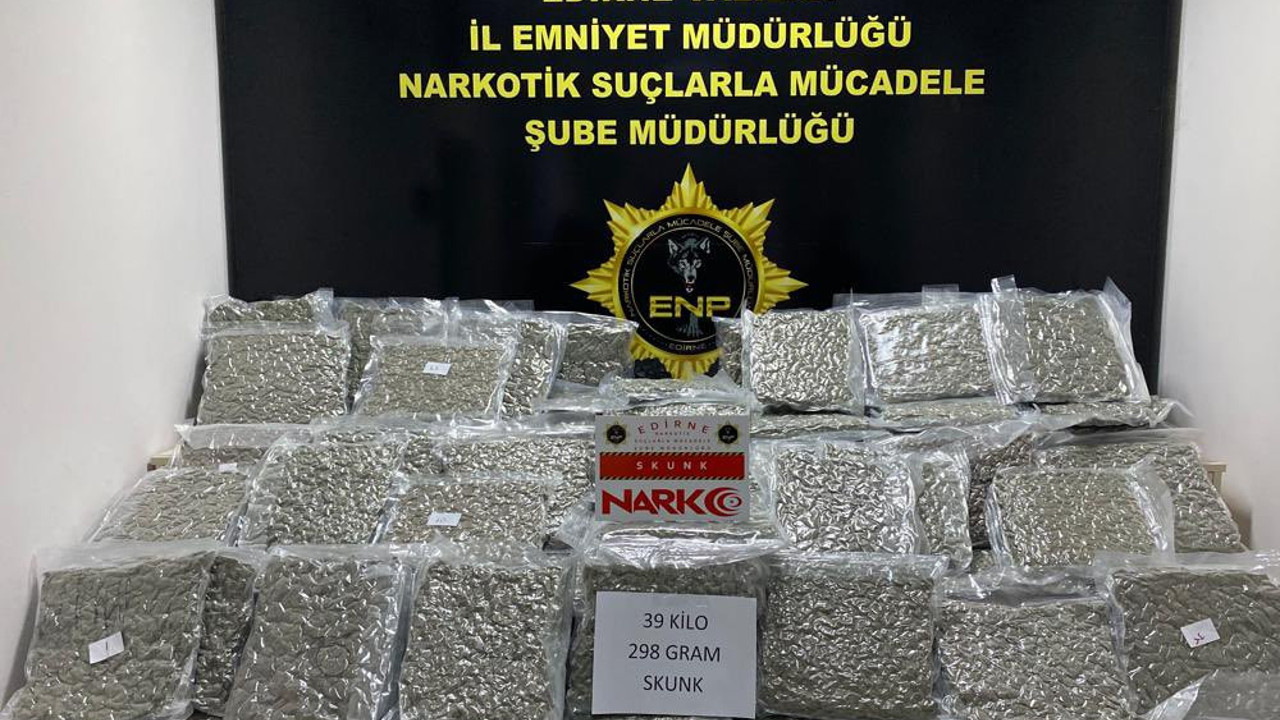 Kapıkule Sınır Kapısı'nda 39 kilo 298 gram uyuşturucu ele geçirildi
