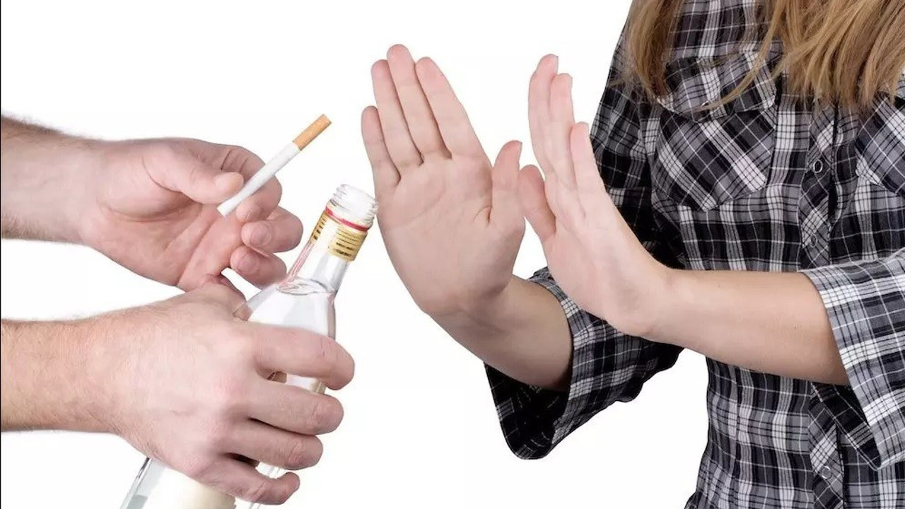 Uzmanı açıkladı. Sigara ve alkol alışkanlığının genetik kodları çözüldü