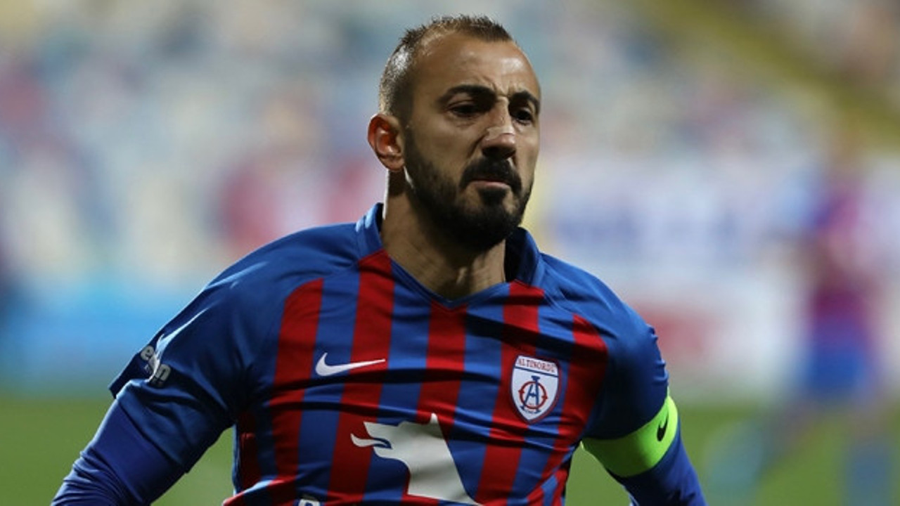 Altınordu'dan Ahmet İlhan Özek kararı