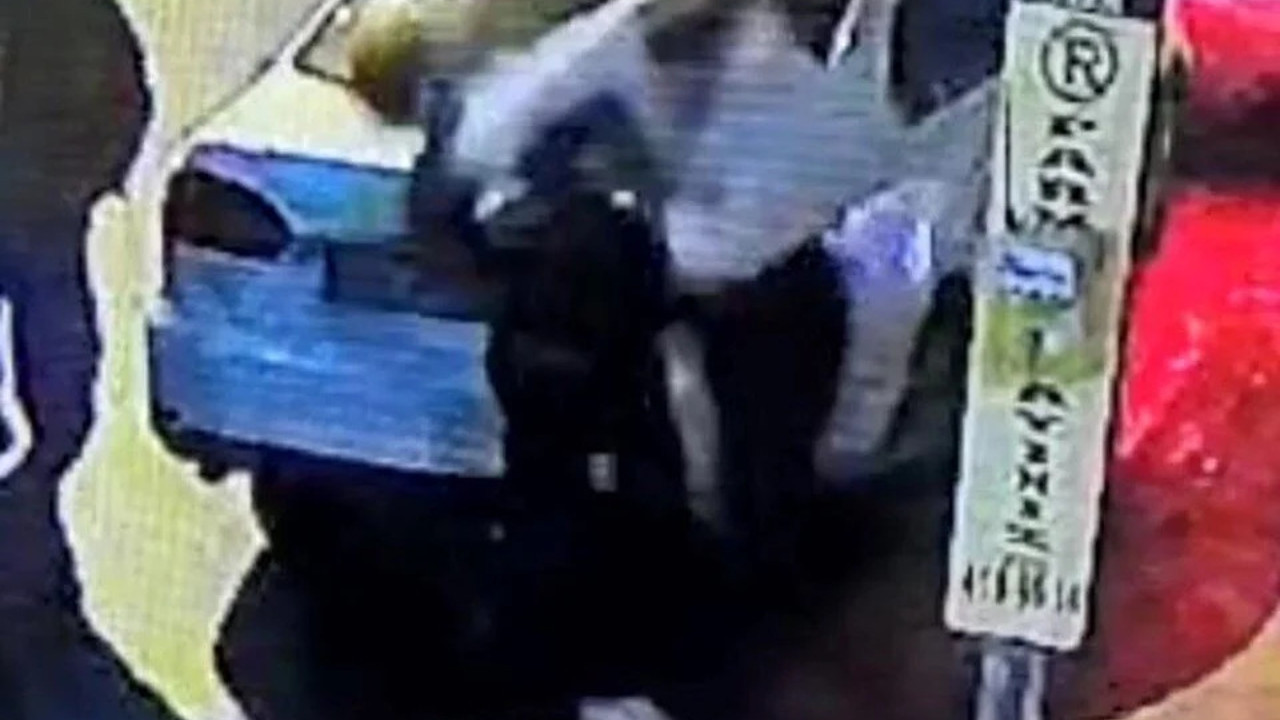 Ankara'da yine müzisyene saldırı. MS hastası sanatçı yoğun bakımda