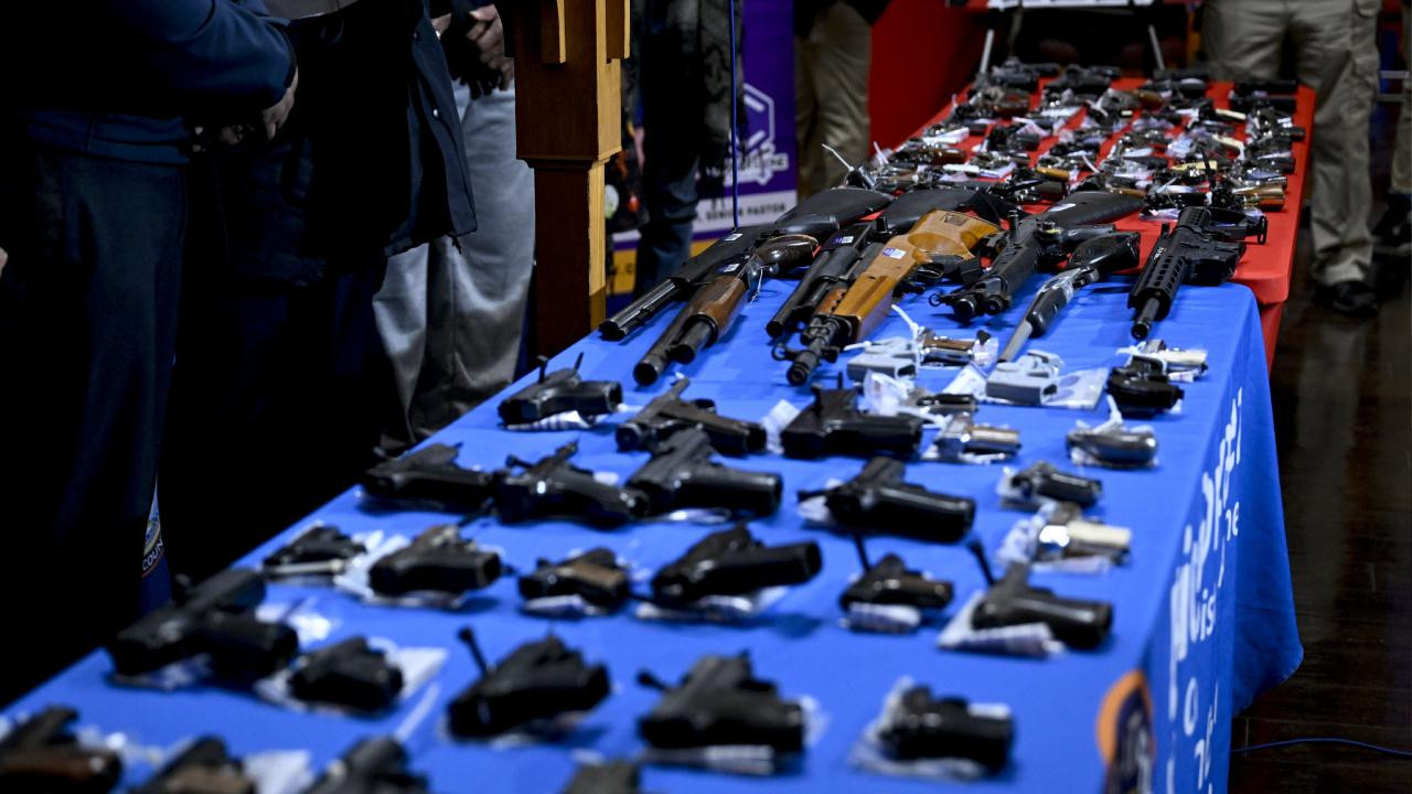 Silahını getirene 500 dolar kampanyası.İlk 25 kişiye de tablet hediye