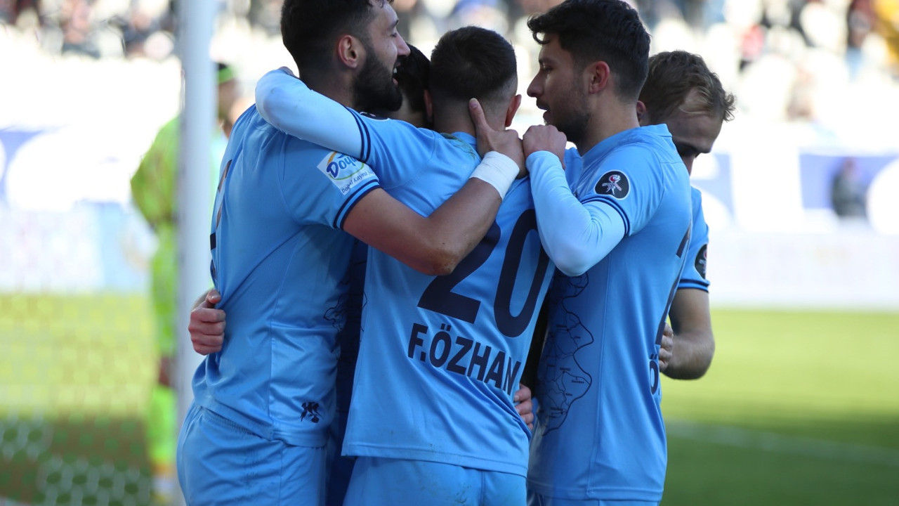 Erzurum FK Altınordu'yu ateşe attı