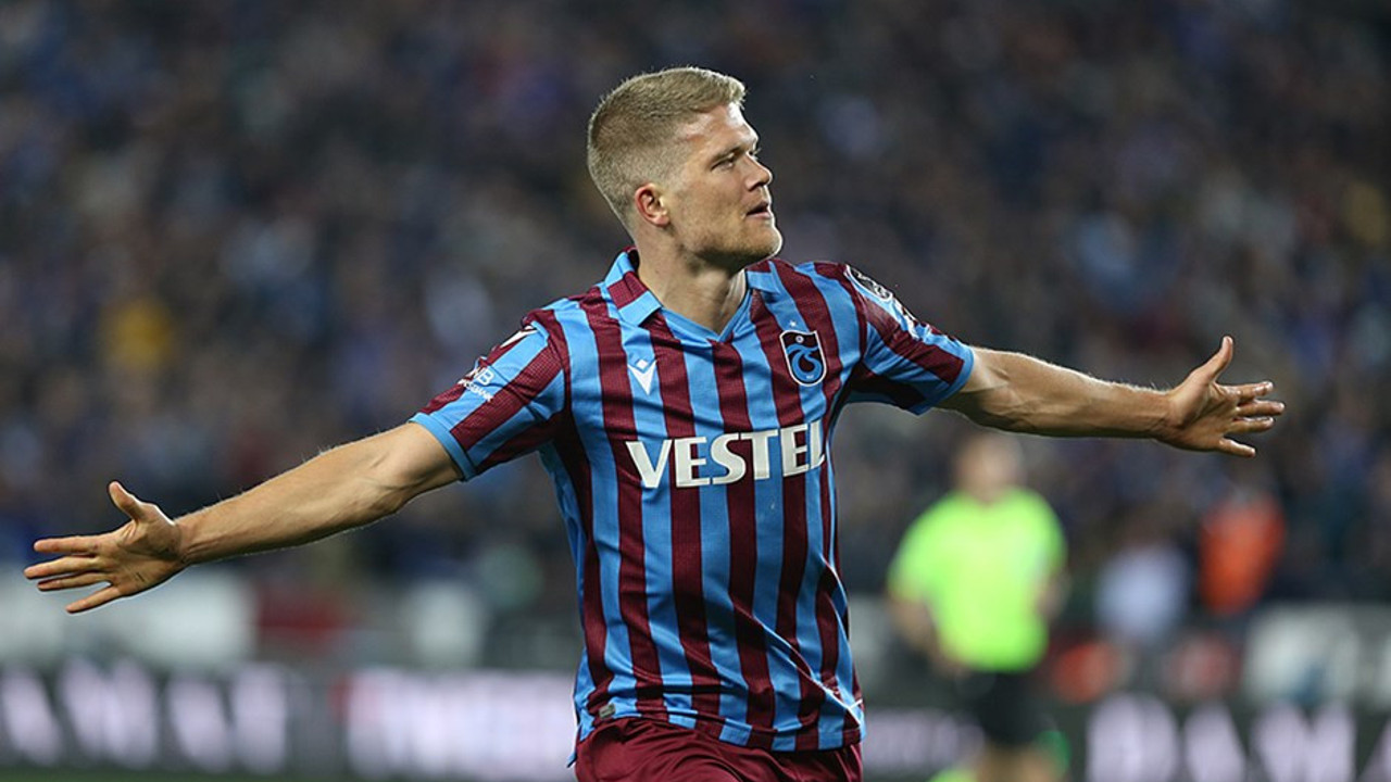 Andreas Cornelius Trabzonspor'u icraya verdi