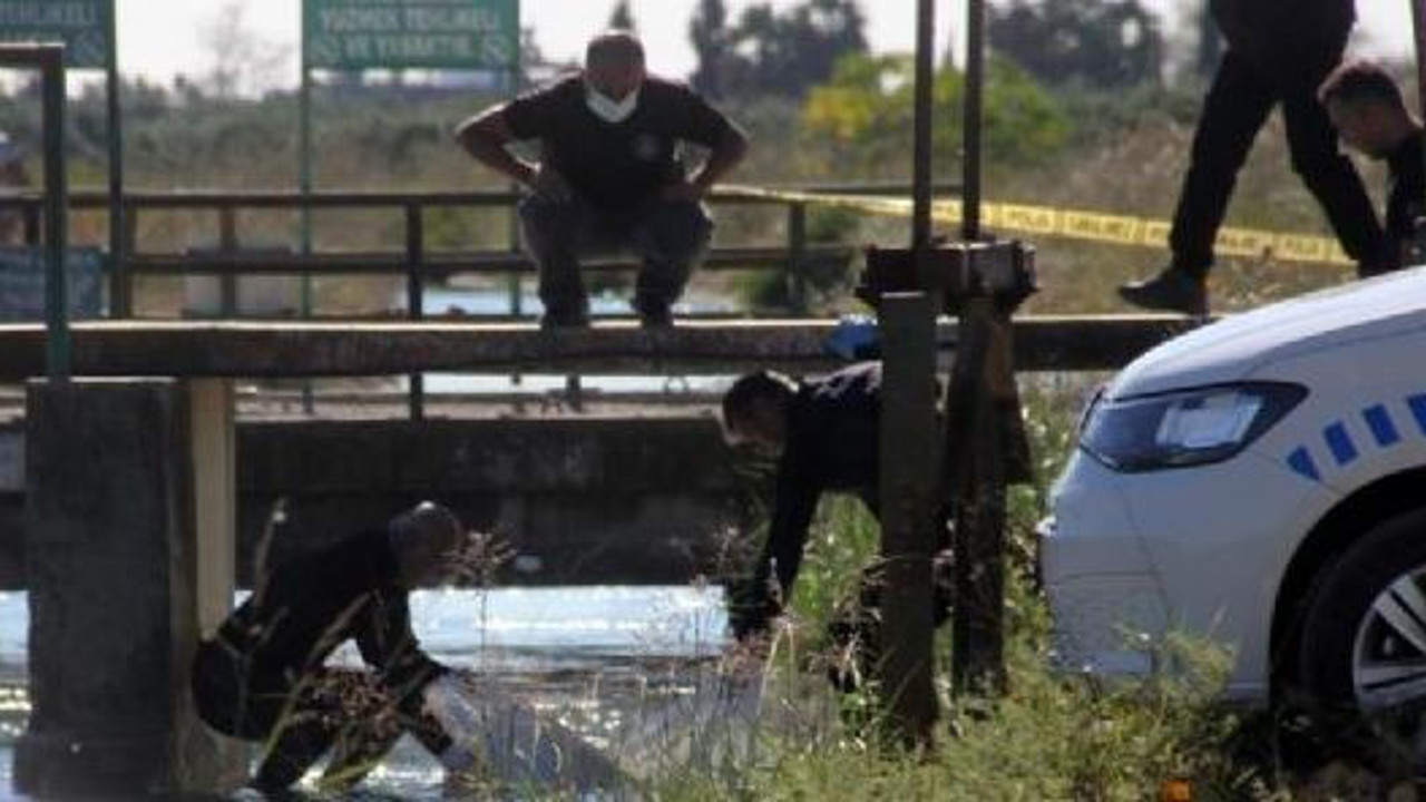 Oğlunu bıçaklayan baba başında ölmesini bekledi