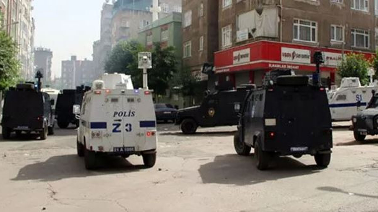 Diyarbakır'daki terör saldırısına ilişkin gözaltı sayısı 17'ye çıktı