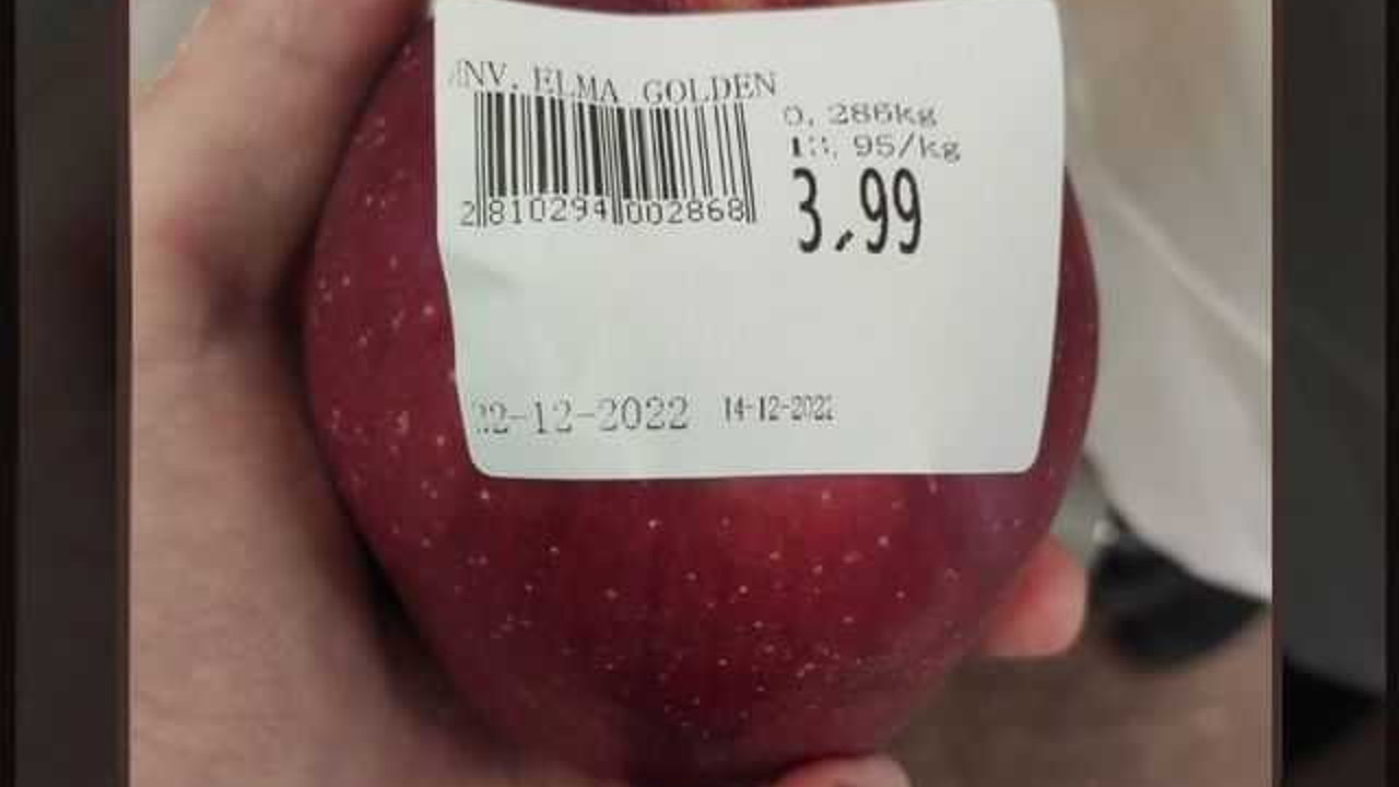 Elmanın tanesi 4 TL. Tarım ülkesi Türkiye'de elma tane ile satılmaya başladı