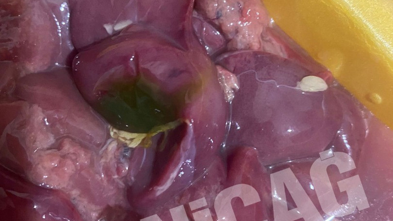 Ünlü market zincirinde bozuk ciğer skandalı. Madem ürünler hatalı neden hala raflarda