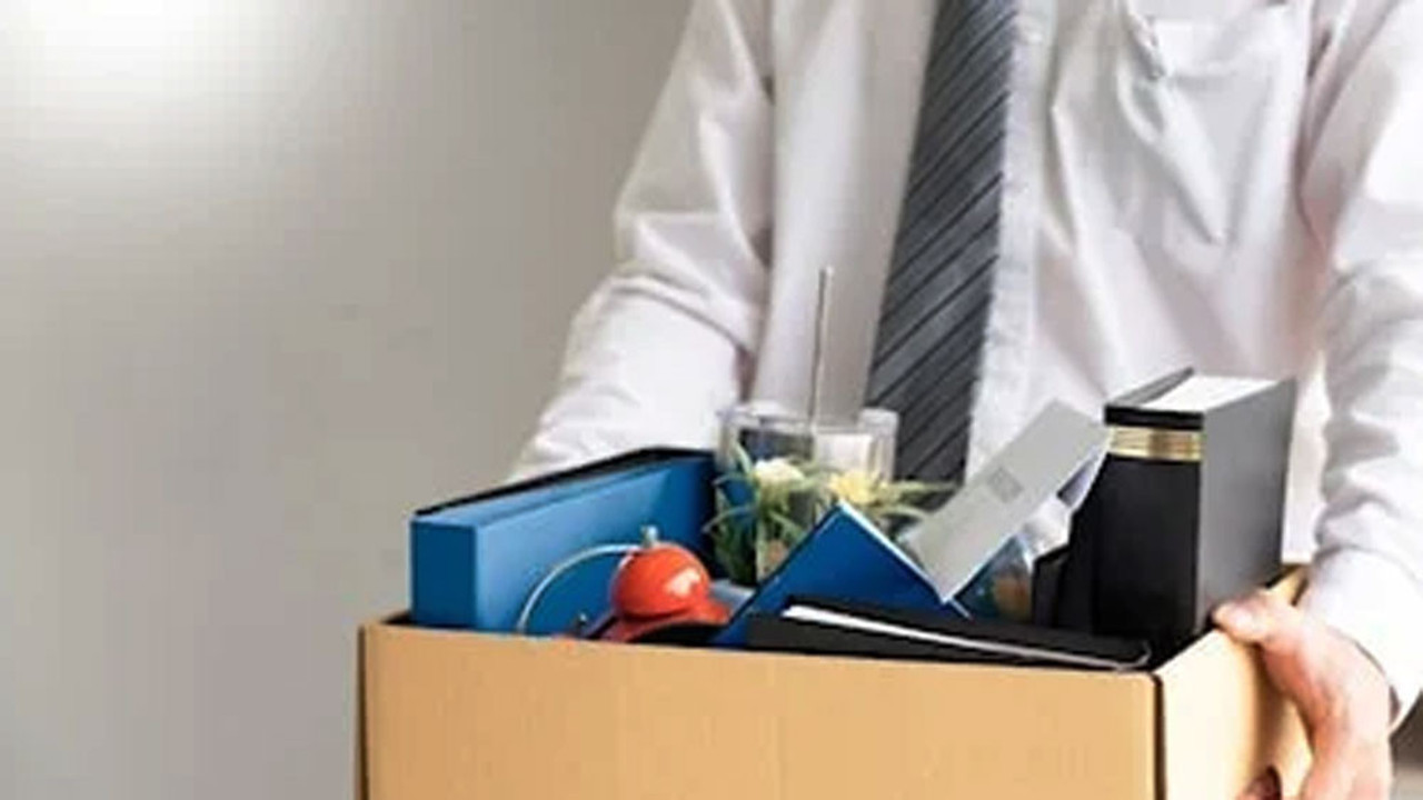 Gelirlerin azalmasını bahane ettiler. Dev şirket üç bin 500 kişiyi işten çıkartacak