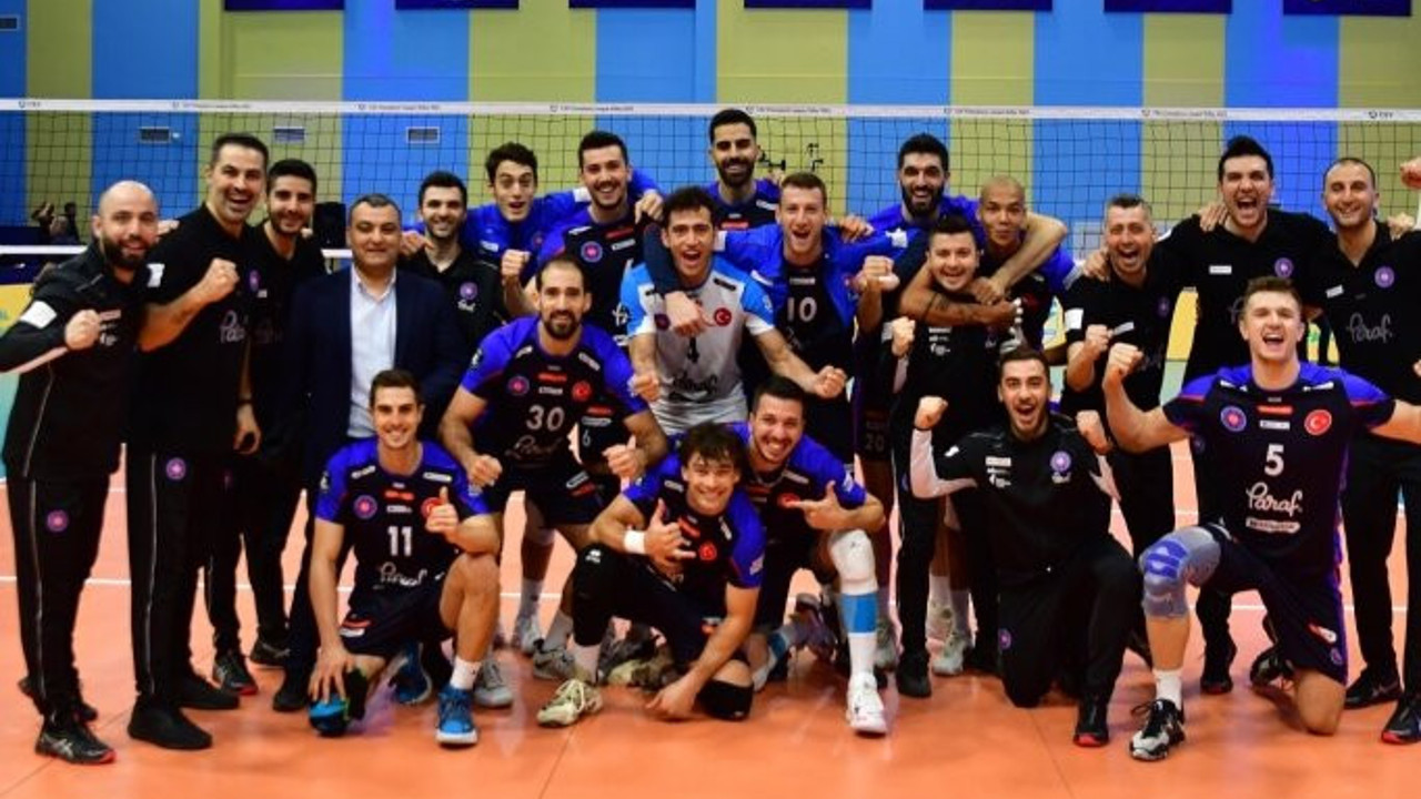 Halkbank dörtlü finalde