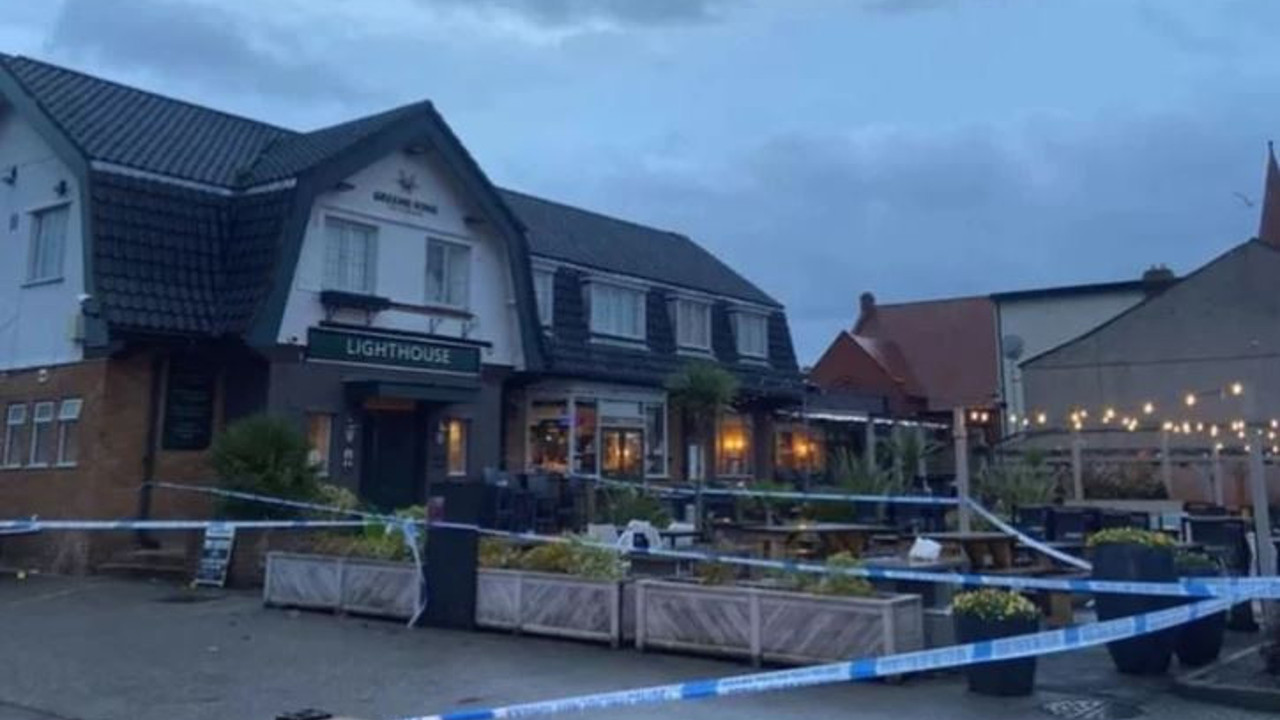 İngiltere’de bara saldırı: 1 ölü