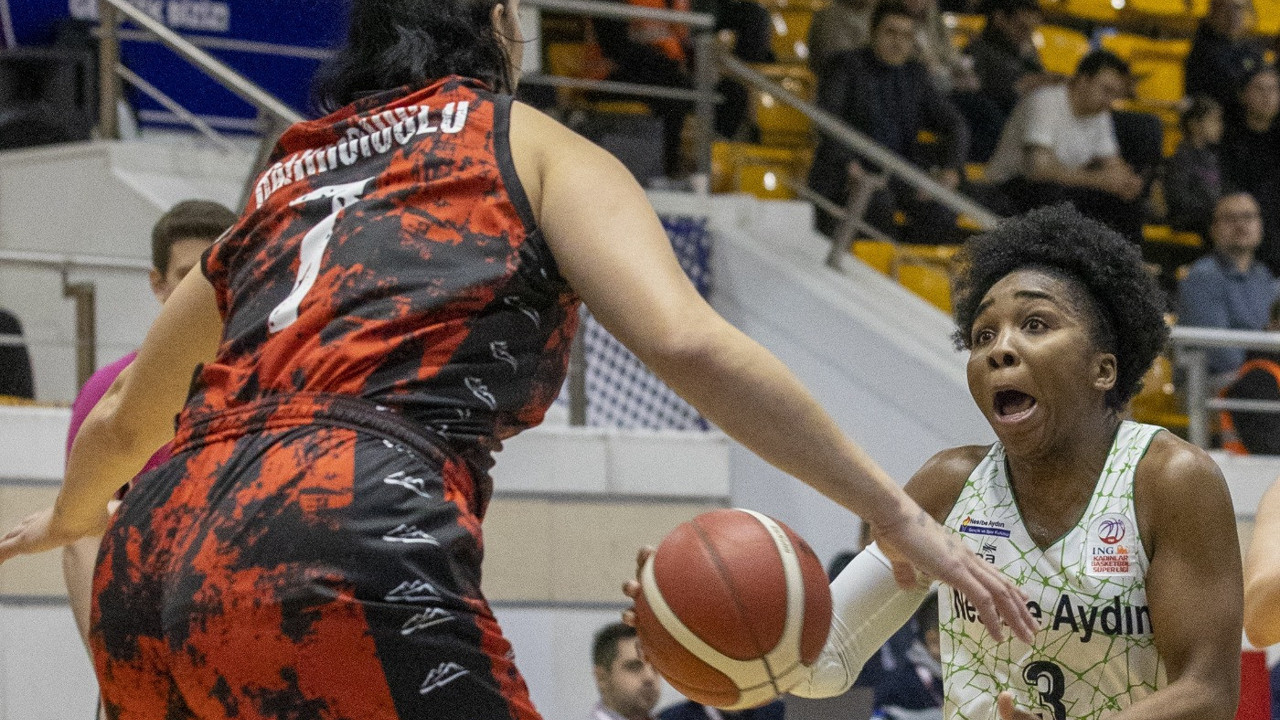 Torosların kadınları 61 sayı fark yedi